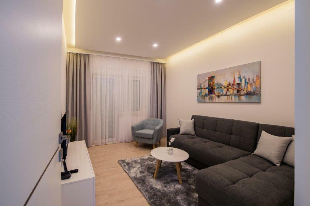 Apartment Sunce Podstrana Bagian luar foto