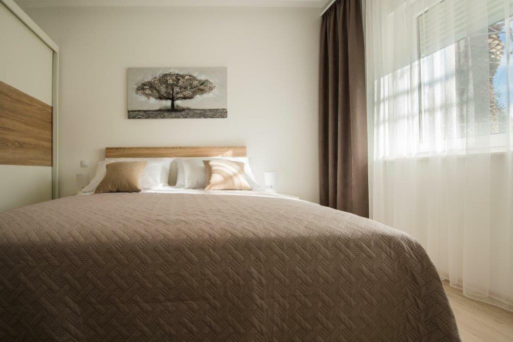Apartment Sunce Podstrana Bagian luar foto