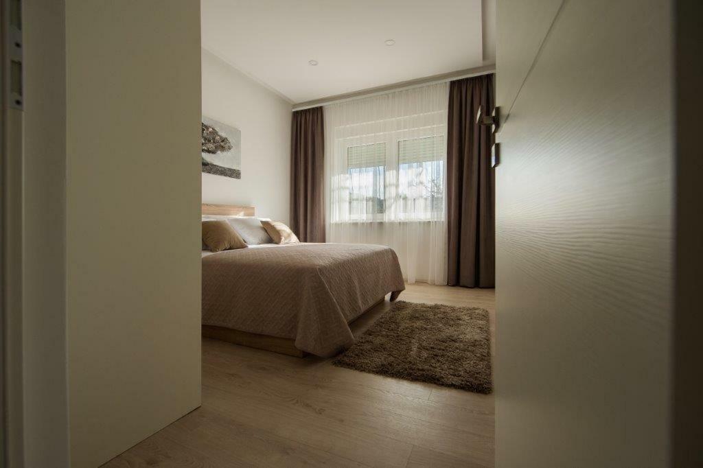 Apartment Sunce Podstrana Bagian luar foto